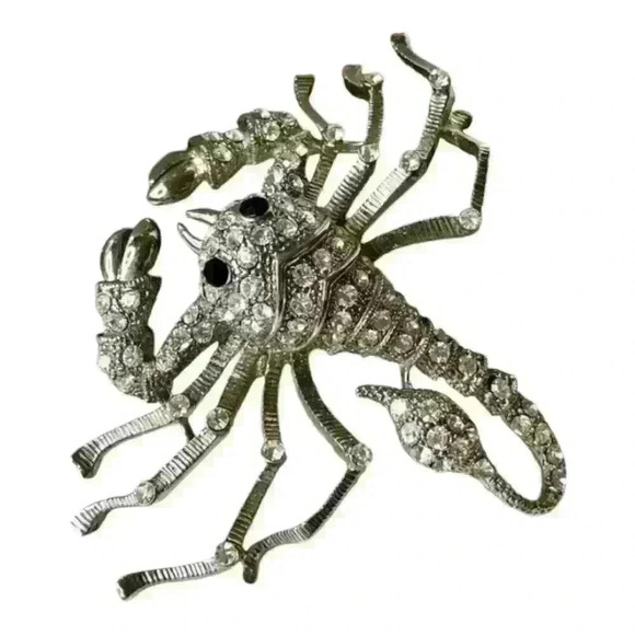 Faux Vintage Silverytoned Rhinestone Scorpion Brooch Pin Fashion Jewelry - Picture 1 of 2